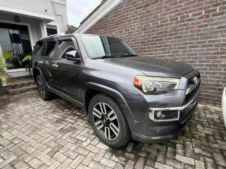 Toyota 4-Runner