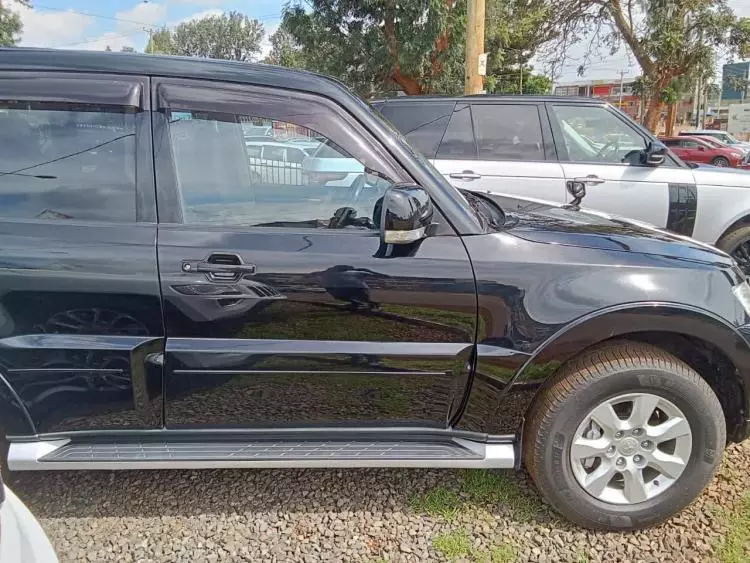 Mitsubishi Pajero