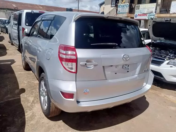 Toyota RAV 4