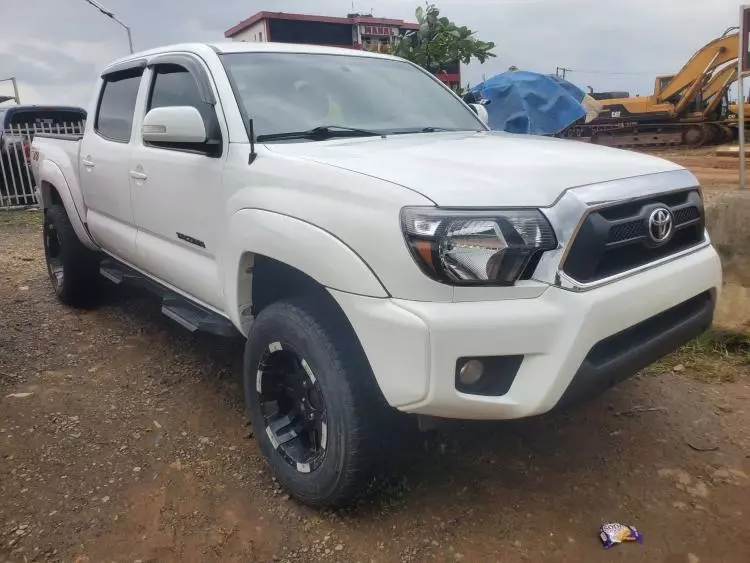 Toyota Tacoma