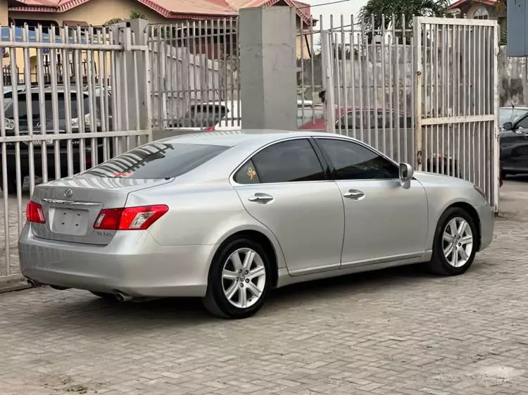 Lexus ES 350