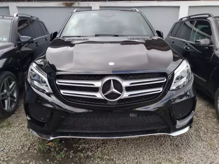 Mercedes-Benz GLE 350
