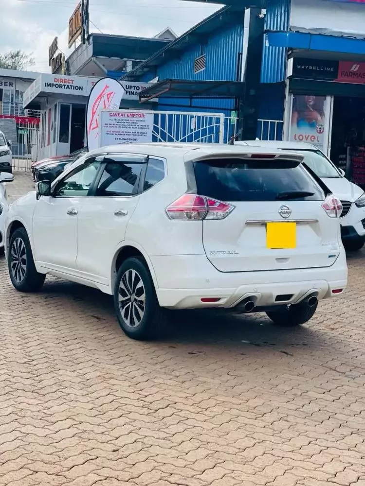 Nissan X- trail