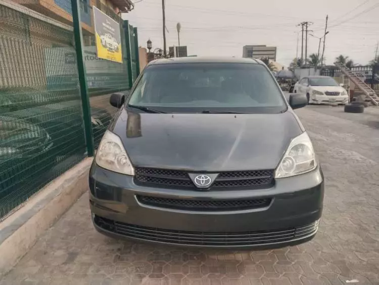 Toyota Sienna