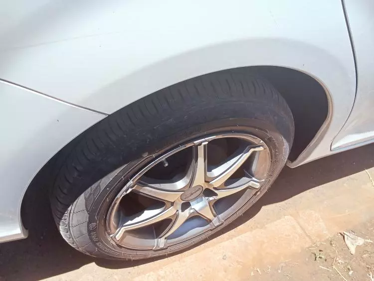 Toyota Fielder