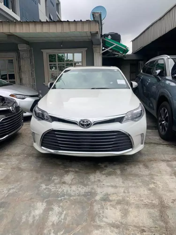 Toyota Avalon