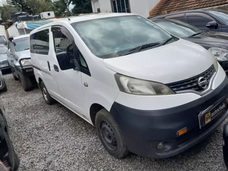 Nissan NV200
