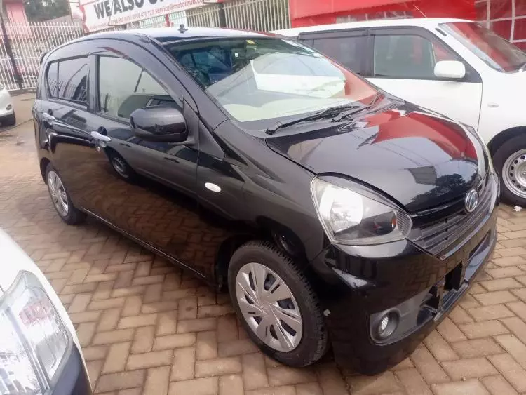 Daihatsu Mira 