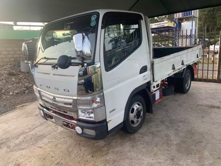 Mitsubishi Canter