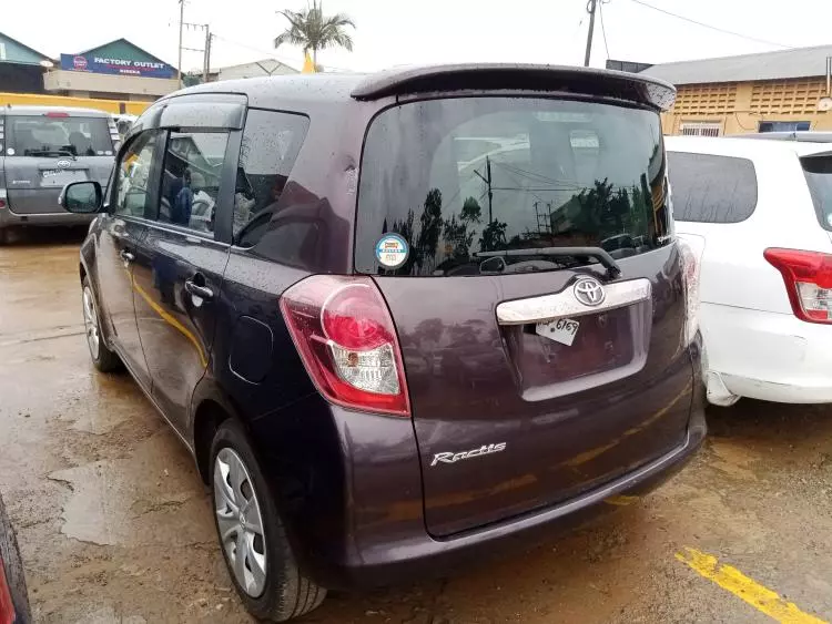 Toyota Ractis