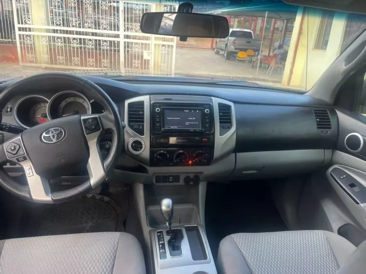 Toyota Tacoma