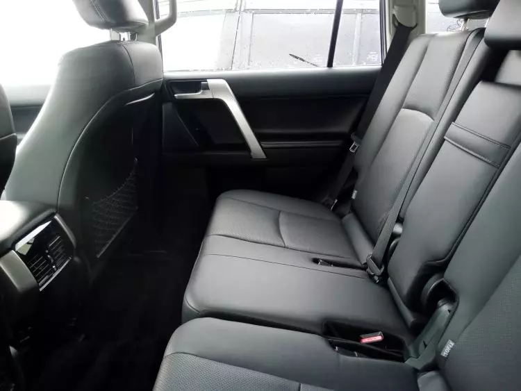 Toyota Landcruiser Prado