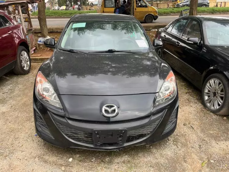 Mazda 3