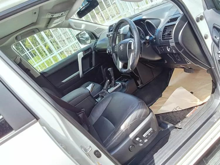 Toyota Landcruiser Prado