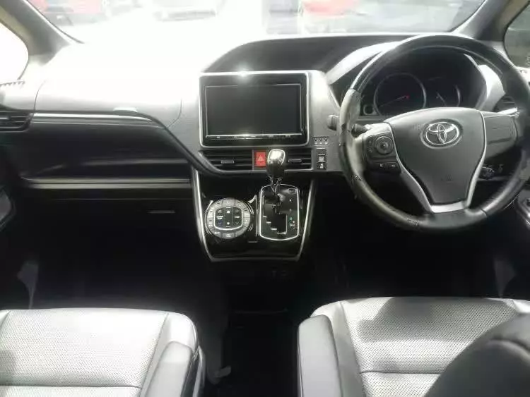 Toyota esquire