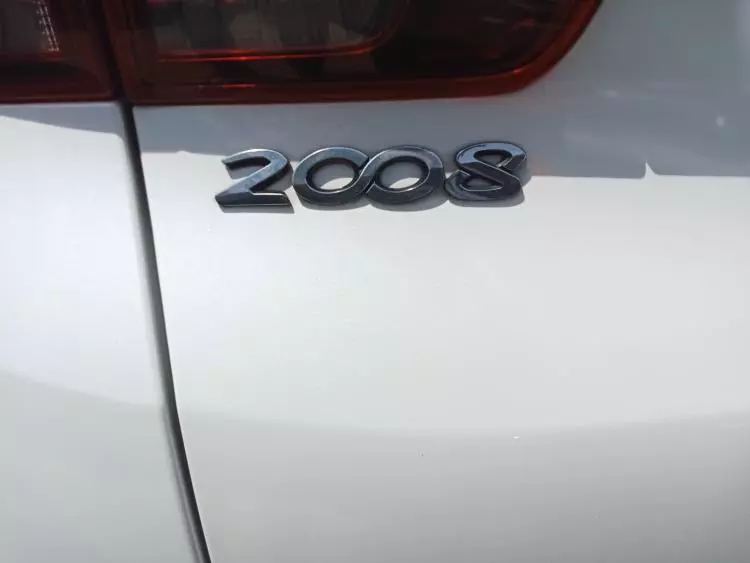 Peugeot 2008