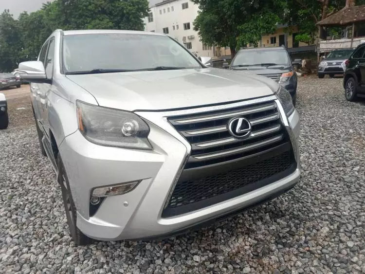 Lexus GX 460