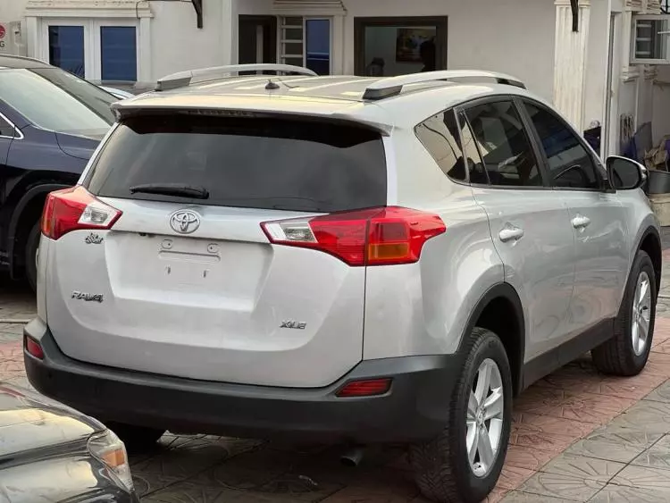 Toyota RAV 4