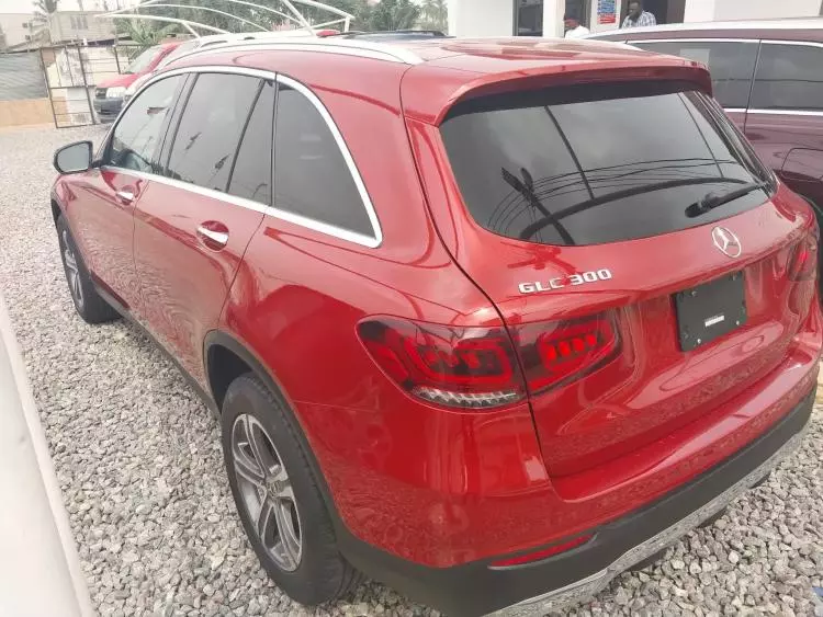Mercedes-Benz GLC 300