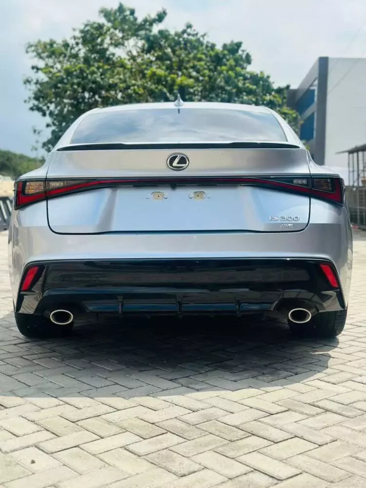 Lexus IS 300