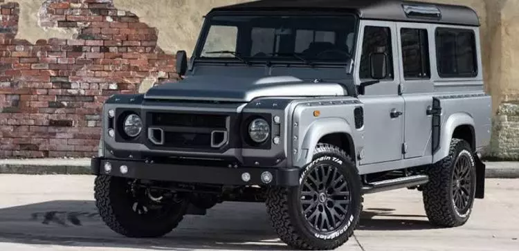 Land Rover Defender