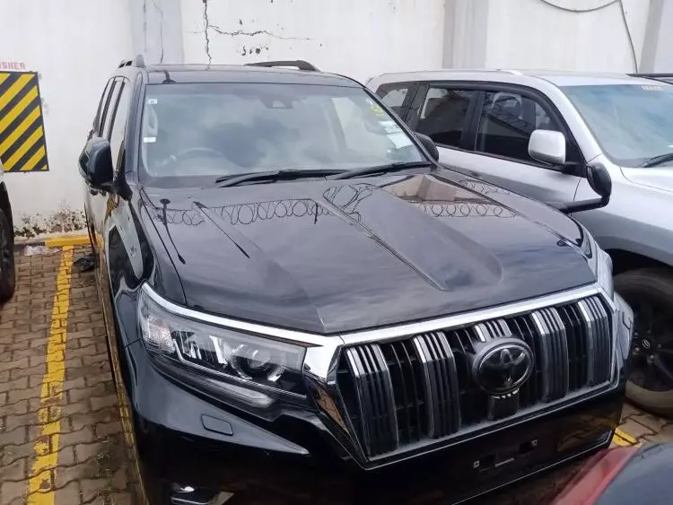 Toyota Landcruiser Prado