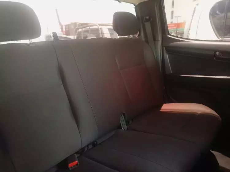Isuzu D-Max