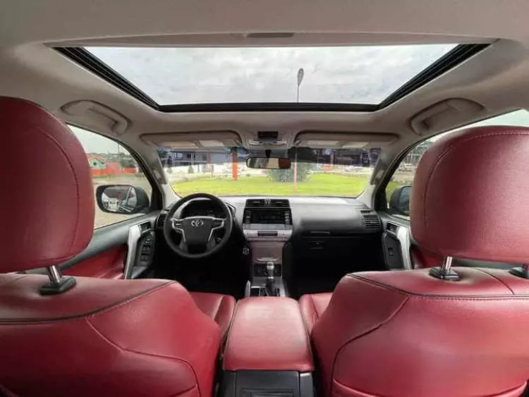 Toyota Land Cruiser Prado VX.L