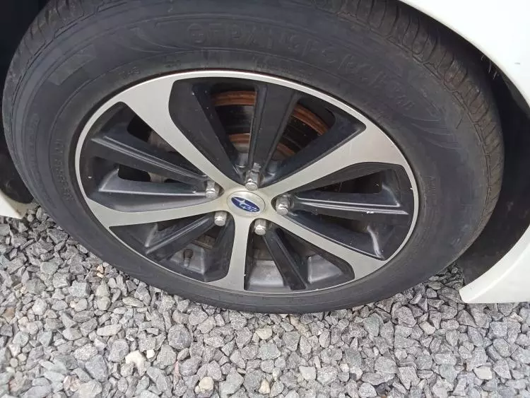Subaru Legacy B4