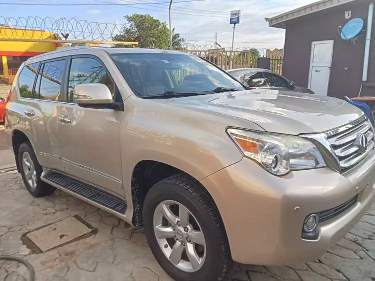 Lexus GX 460