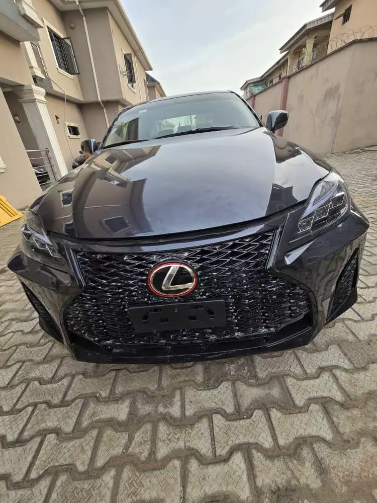 Lexus IS 250