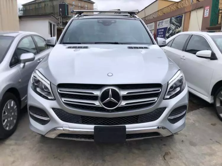 Mercedes-Benz GLE 350