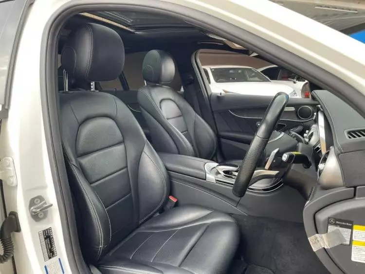 Mercedes-Benz C 200