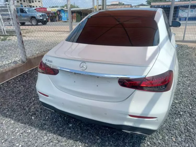 Mercedes-Benz E 350