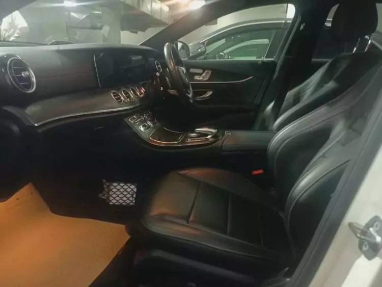 Mercedes-Benz E250