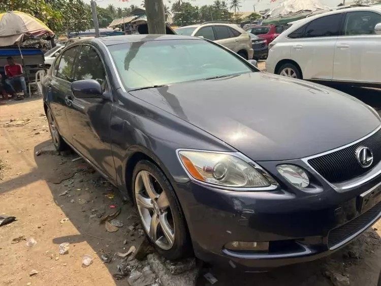 Lexus GS 300