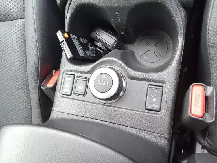 Nissan X-TRAIL