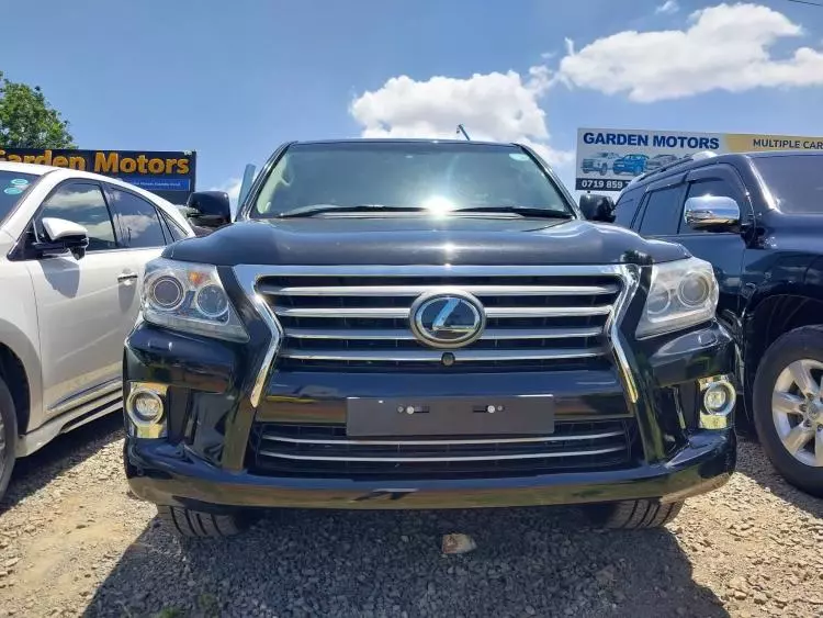 Lexus LX 570