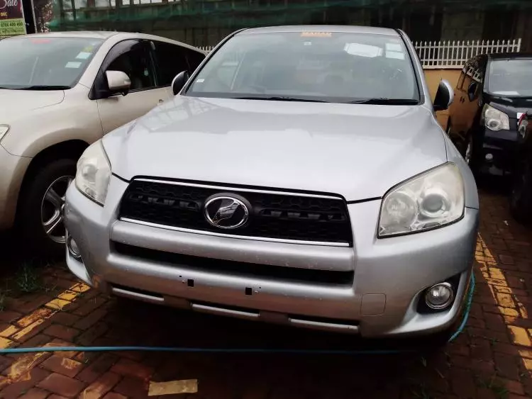 Toyota RAV 4