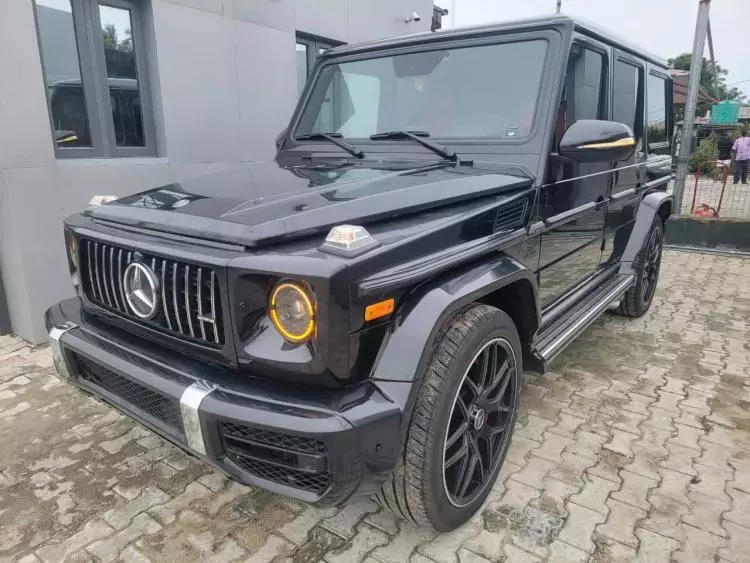 Mercedes-Benz G63 AMG