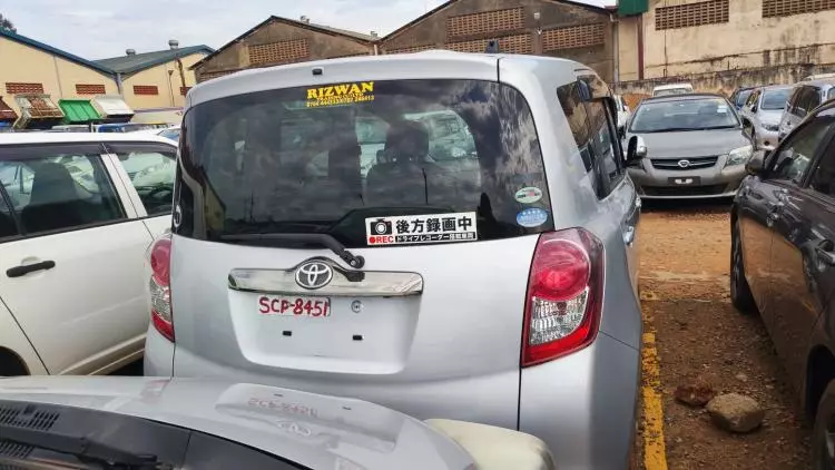 Toyota Ractis