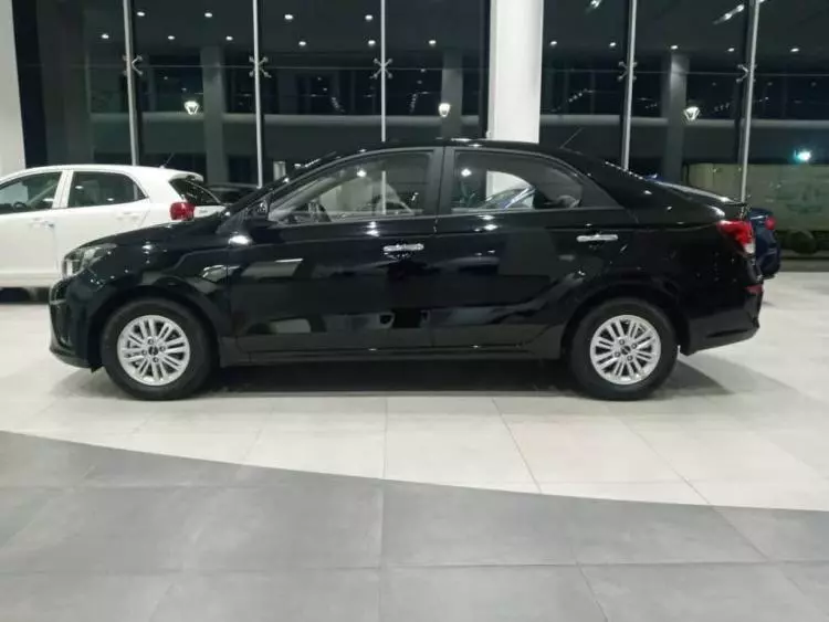 KIA PEGAS