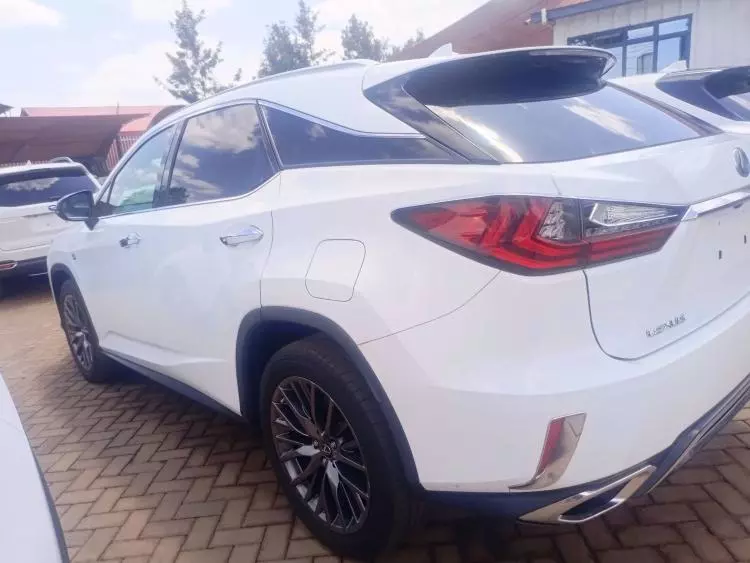 Lexus RX 200t