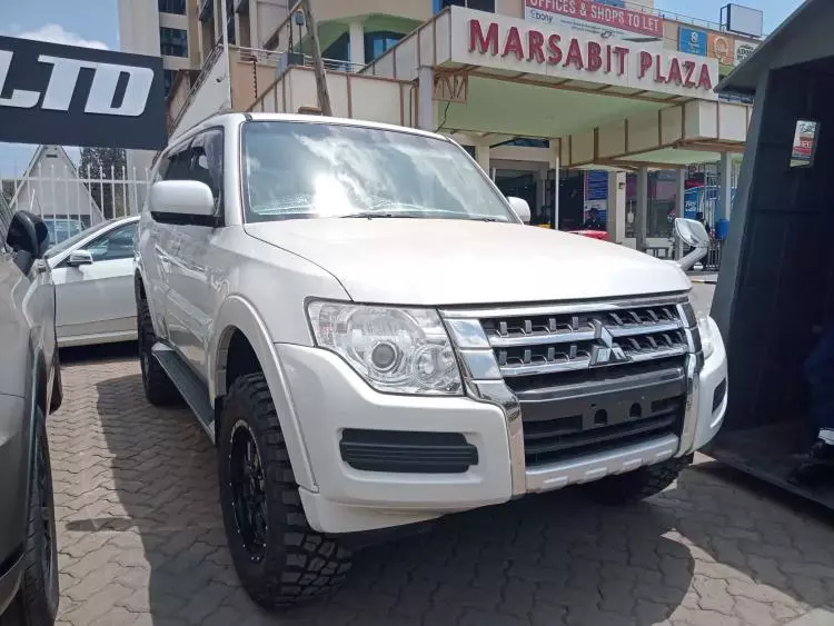 Mitsubishi Pajero