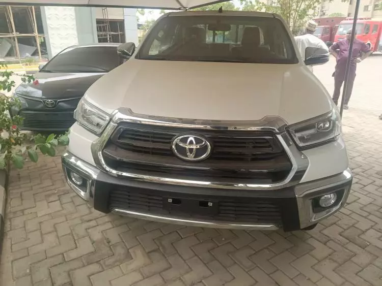 Toyota Hilux