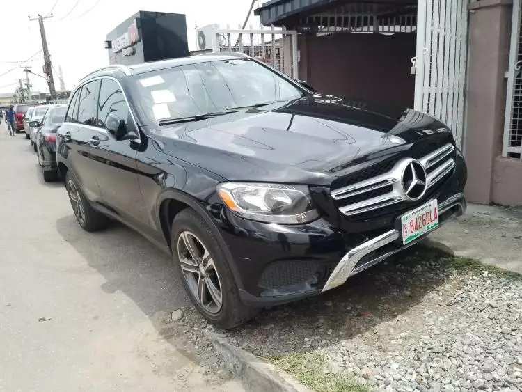 Mercedes-Benz GLC 300