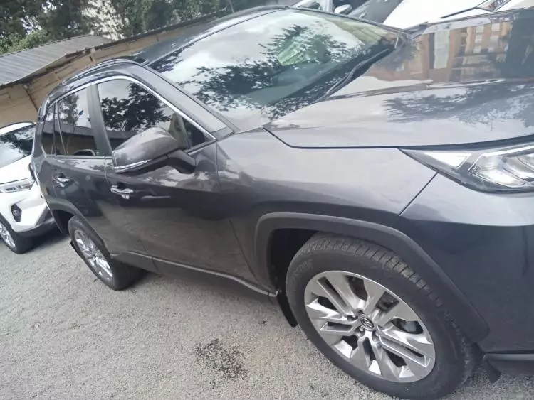Toyota RAV 4
