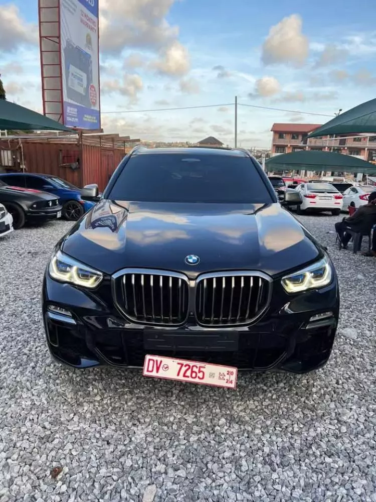 BMW X5 M50