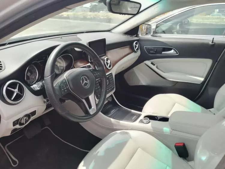 Mercedes-Benz GLA 250