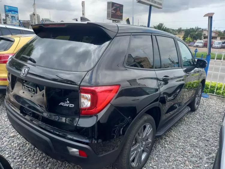 Honda Passport